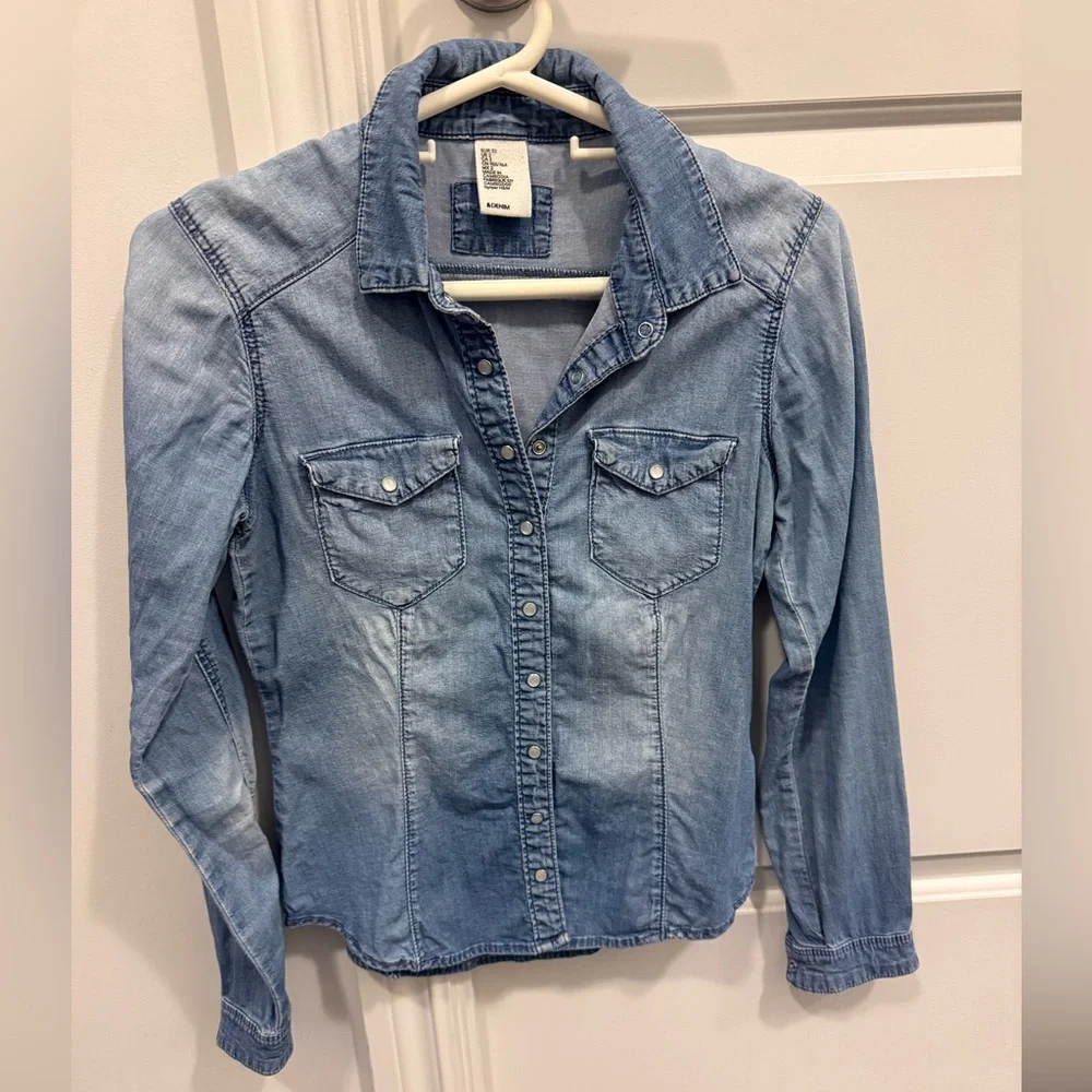H&M denim shirt - Picture 1 of 4